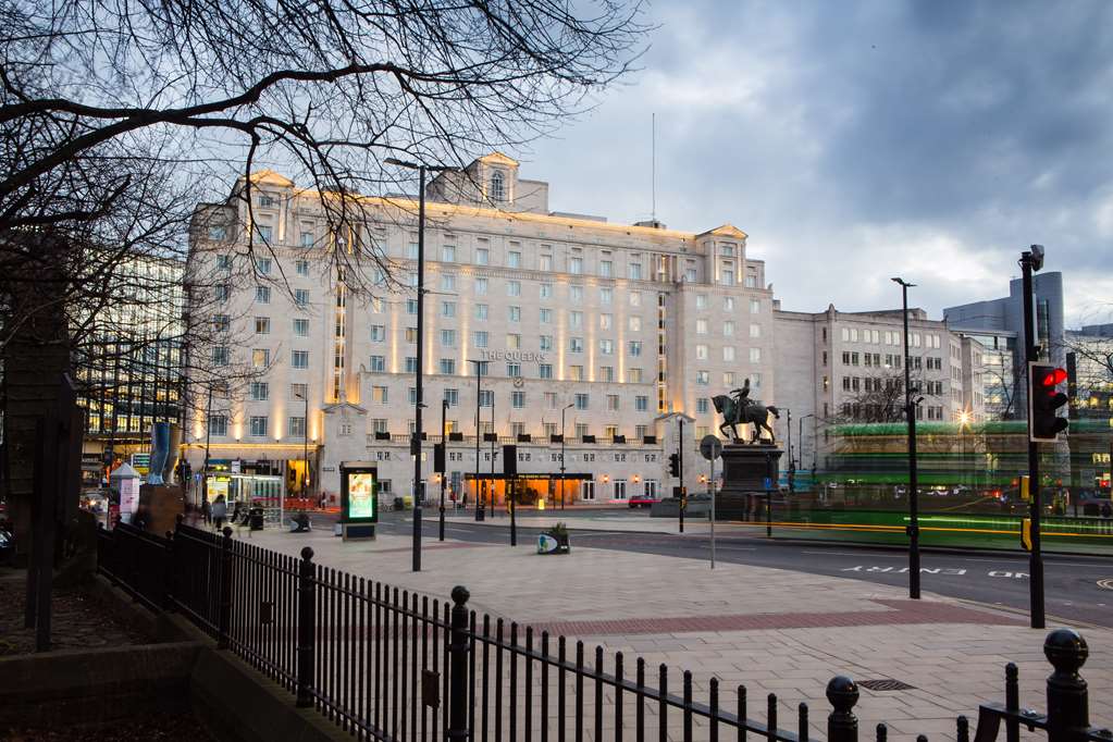 The Queens Hotel — Leeds — photo 2