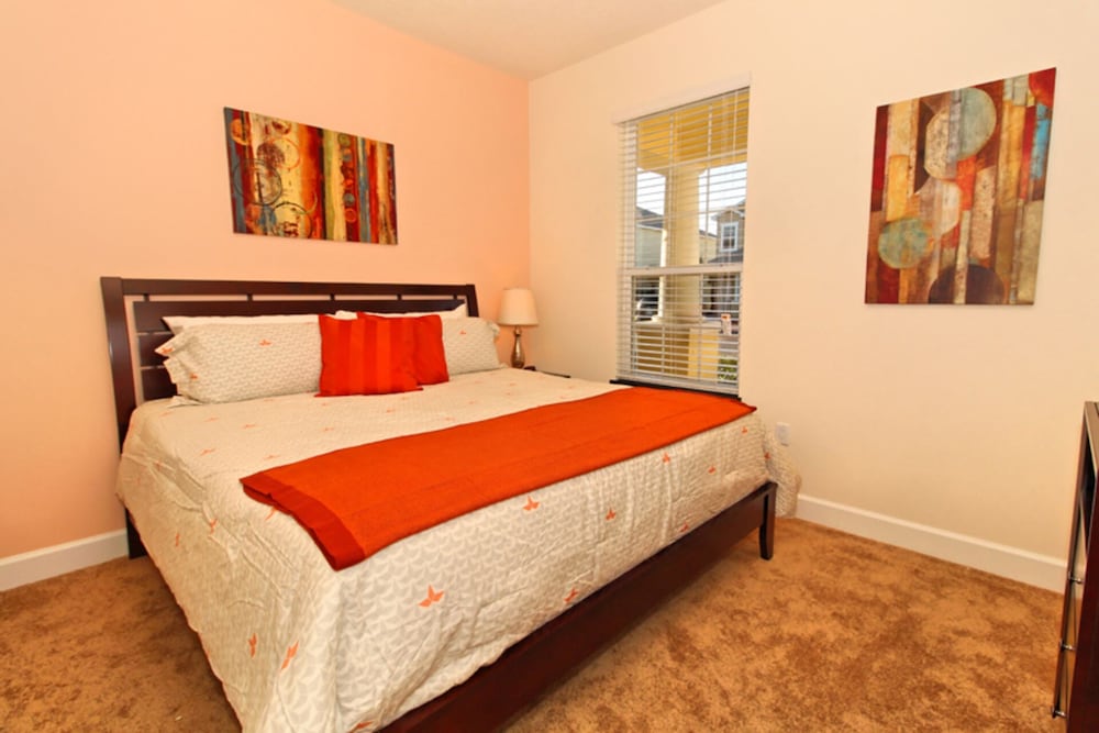 Rent a Luxury Villa on Serenity at Dream Resort Minutes From Disney Orlando Townhome 1439 - photo 4