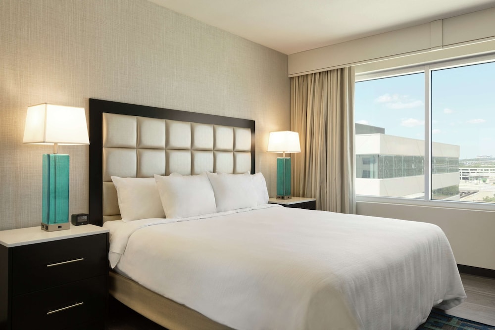 Embassy Suites by Hilton San Antonio Landmark - photo 19