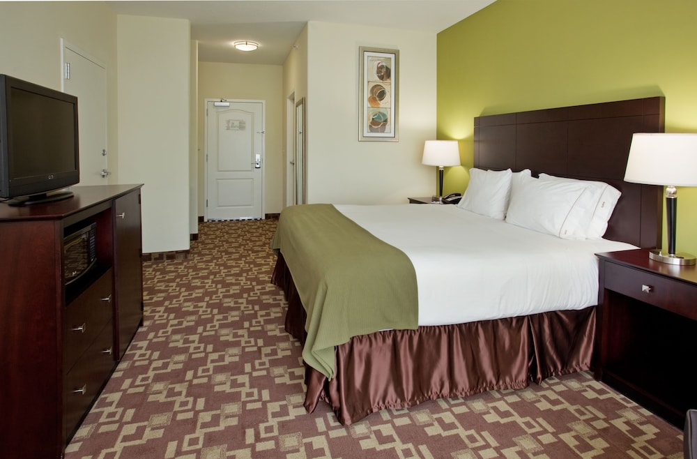 Holiday Inn Express Hotel & Stes Kansas City Sports Complex by IHG - photo 17