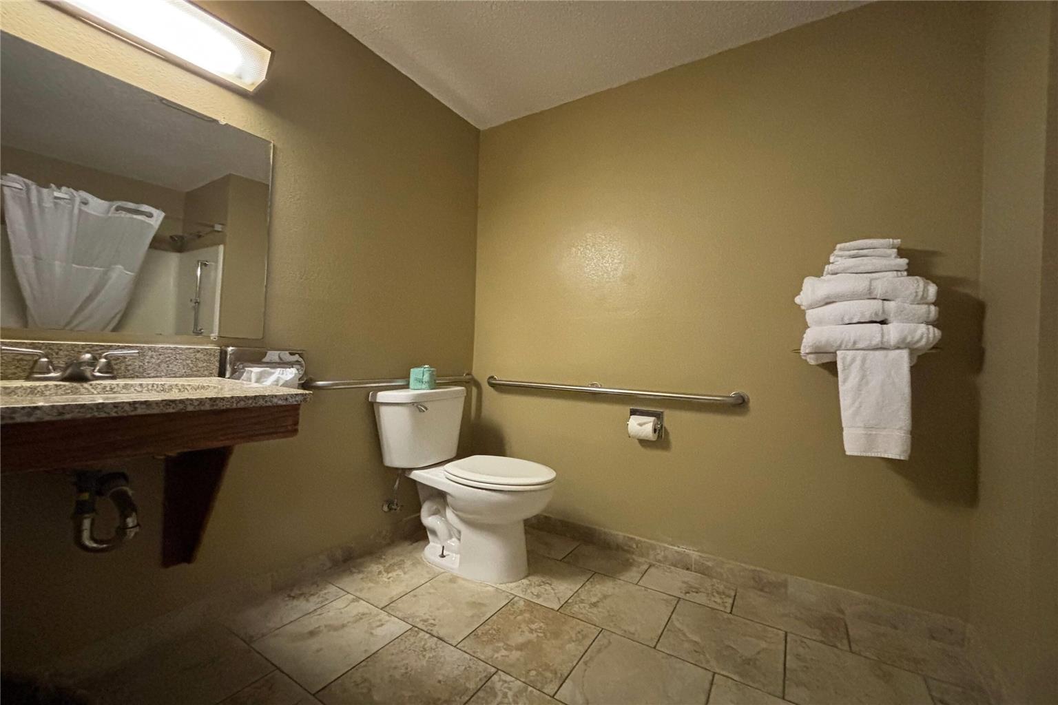 Super 8 by Wyndham Pontiac - photo 20