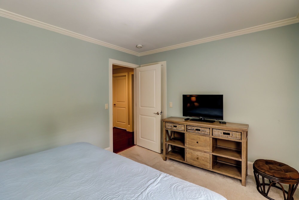 28 Marsh Drive at The Sea Pines Resort - photo 7