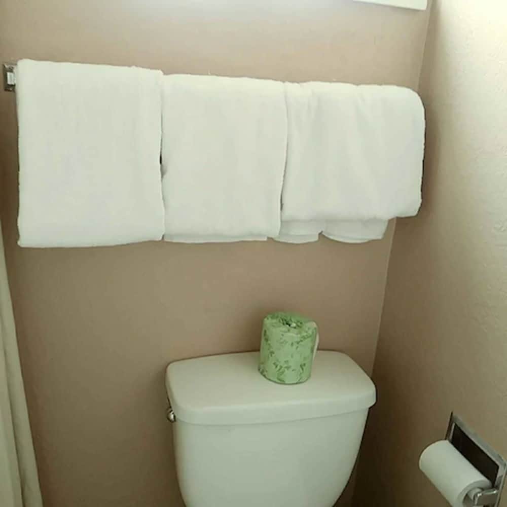 Sealamp Inn - photo 39