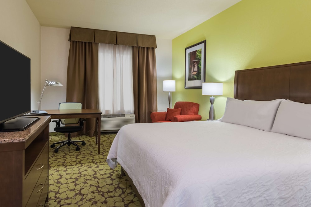 Hilton Garden Inn Wayne - photo 6