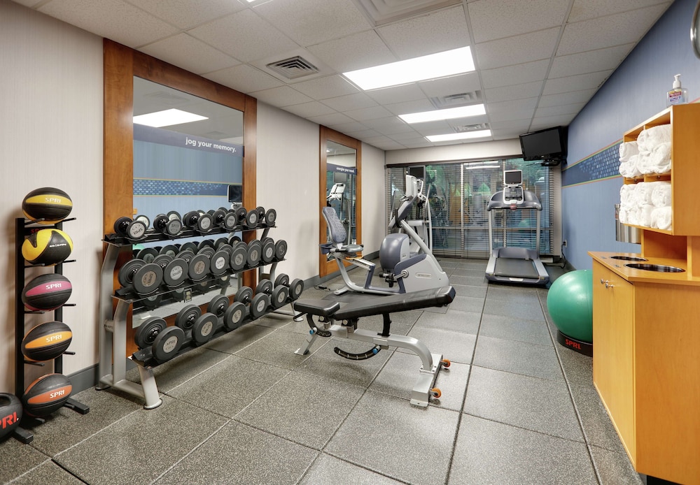 Hampton Inn & Suites Mooresville Lake Norman - photo 39
