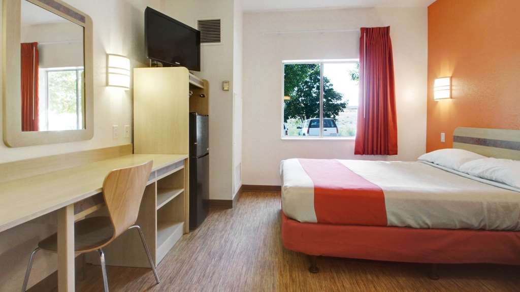 Motel 6 Lehi UT Thanksgiving Point - photo 10