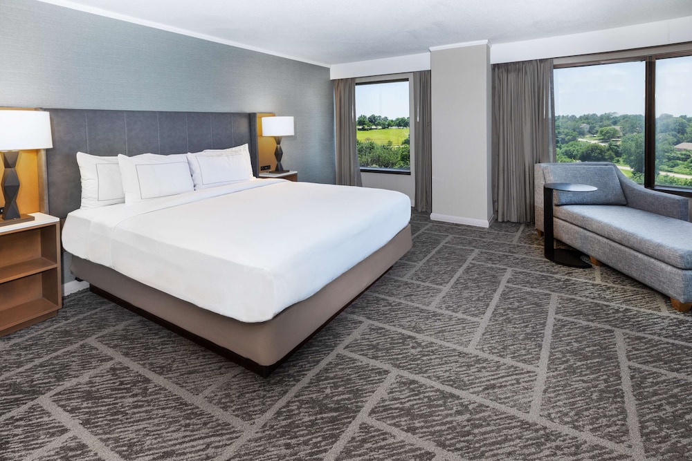 DoubleTree by Hilton Tulsa Warren Place - photo 14