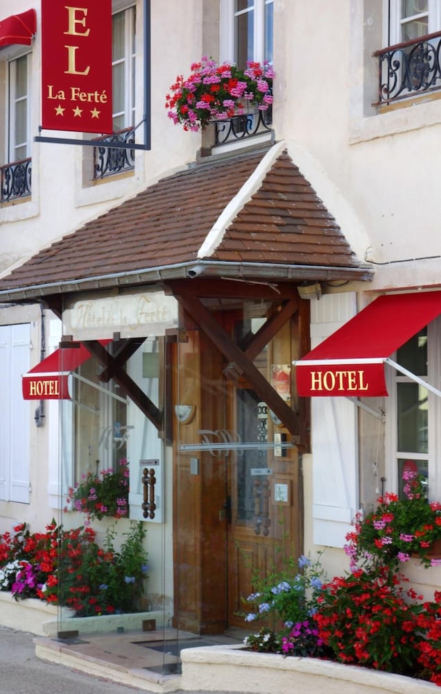 Hotel De La Ferte — Chagny