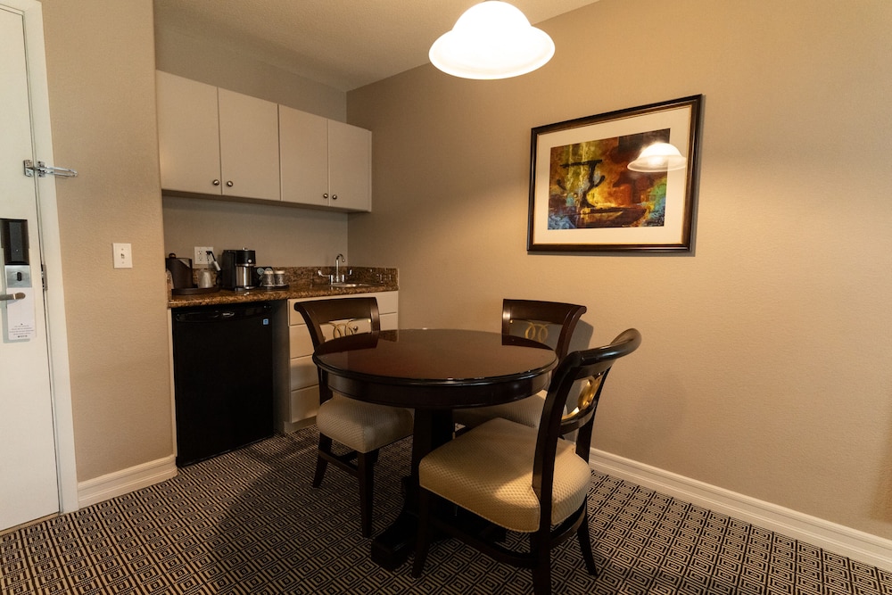 Tuscany Suites & Casino - photo 12