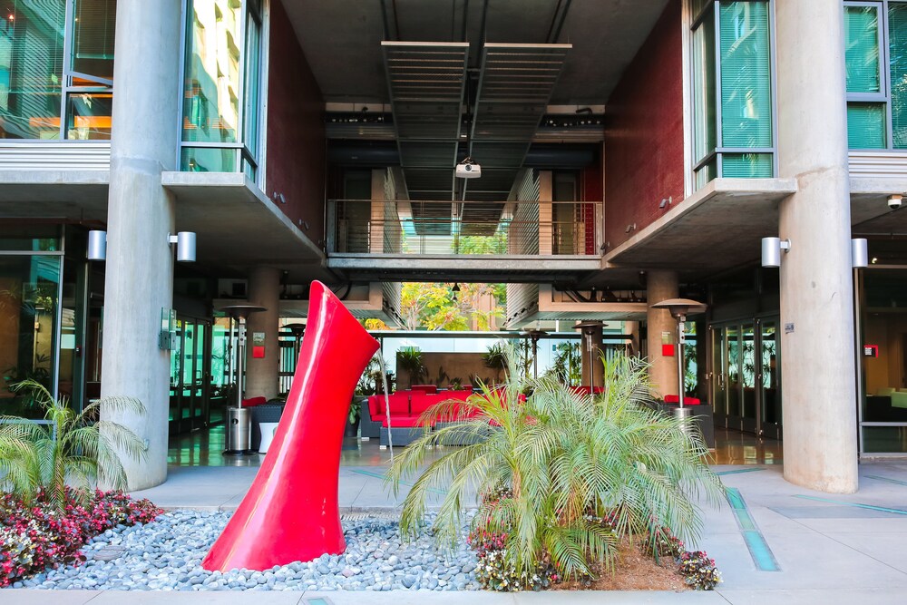 Corporate Suites Downtown In The Heart of LA - photo 49