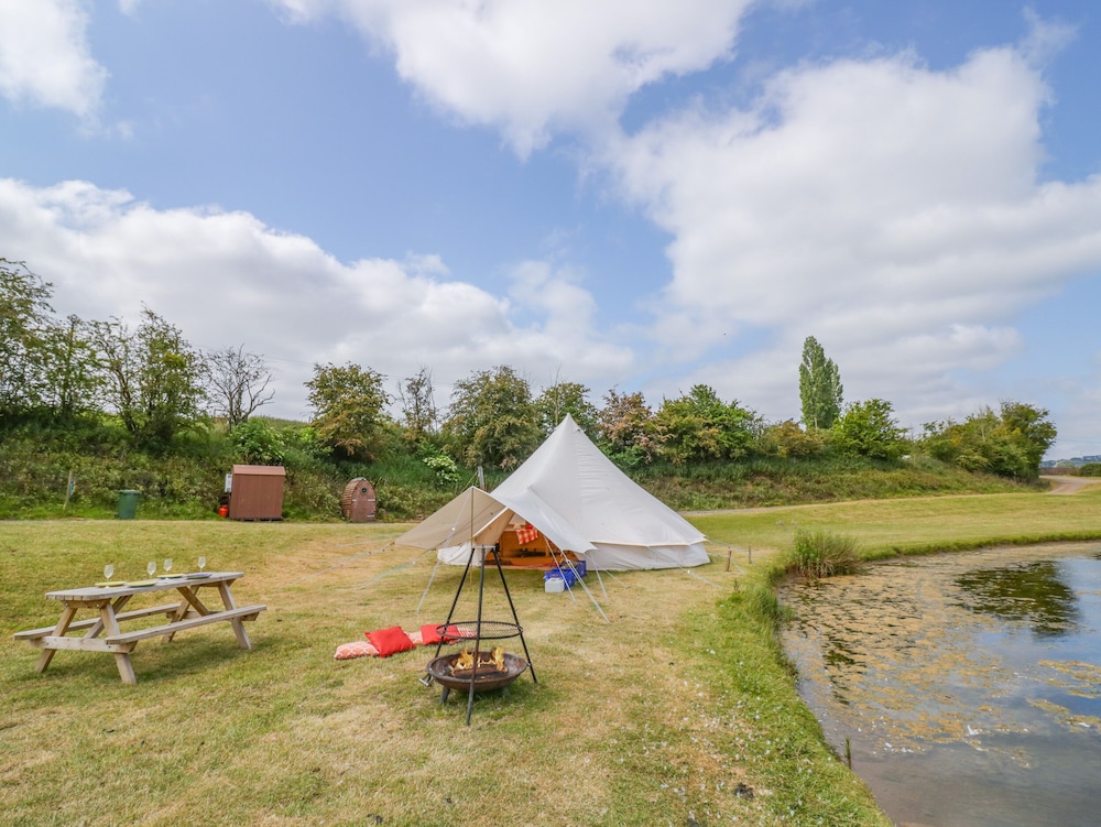 Annamay in Worcester, United Kingdom