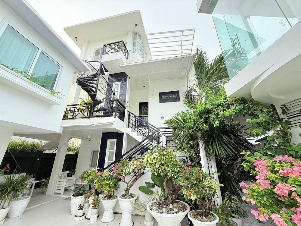 Chateau Du Soleil in San Fernando, Philippines