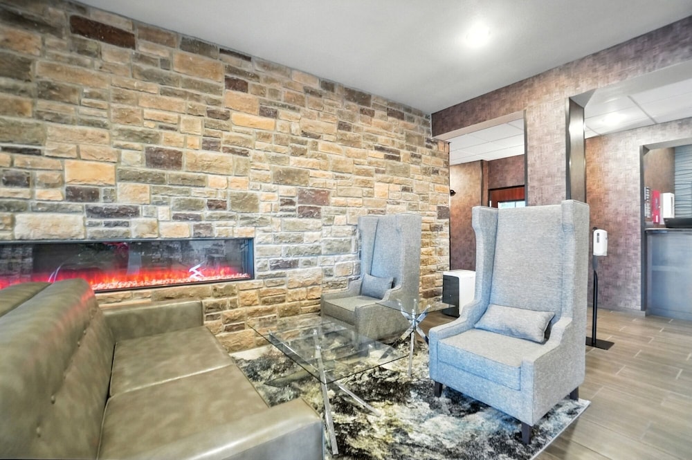 Cobblestone Hotel & Suites Bellefontaine - photo 15