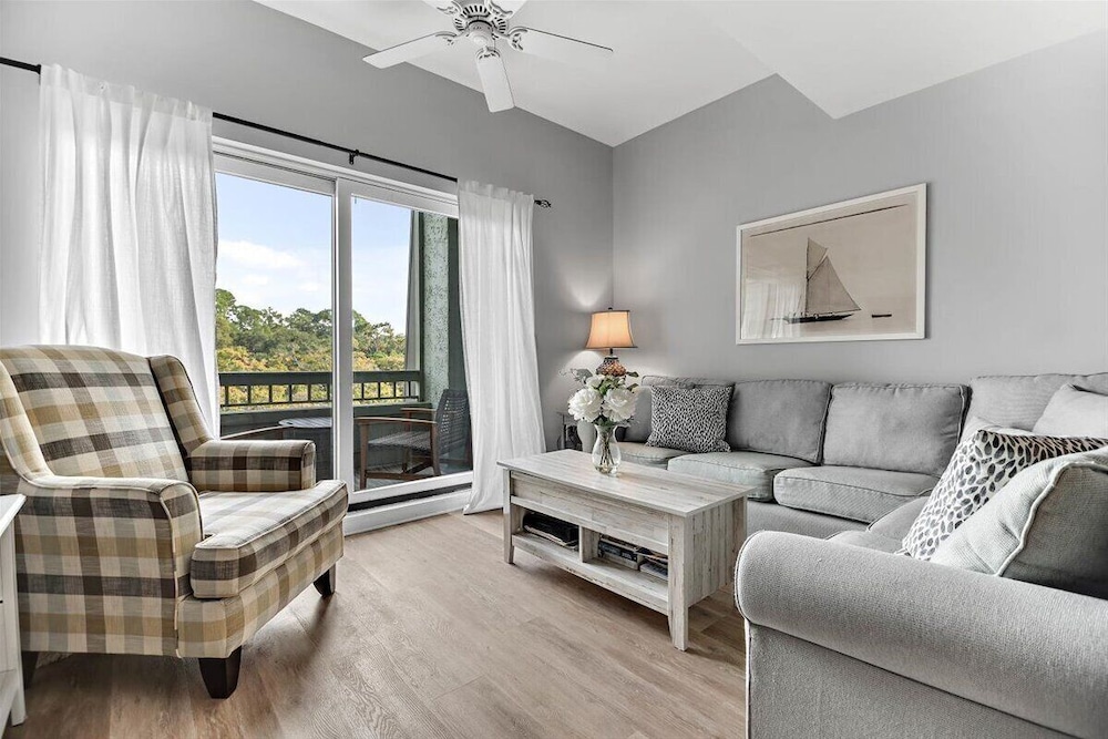 Ketch Court 891 - featured photo