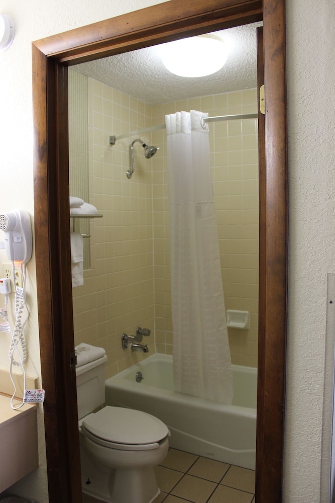 Great Smokies Inn Cherokee - photo 15