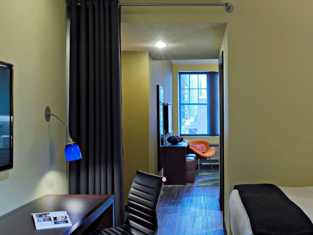 ACME Hotel Chicago Outset Collection by Hilton - photo 7
