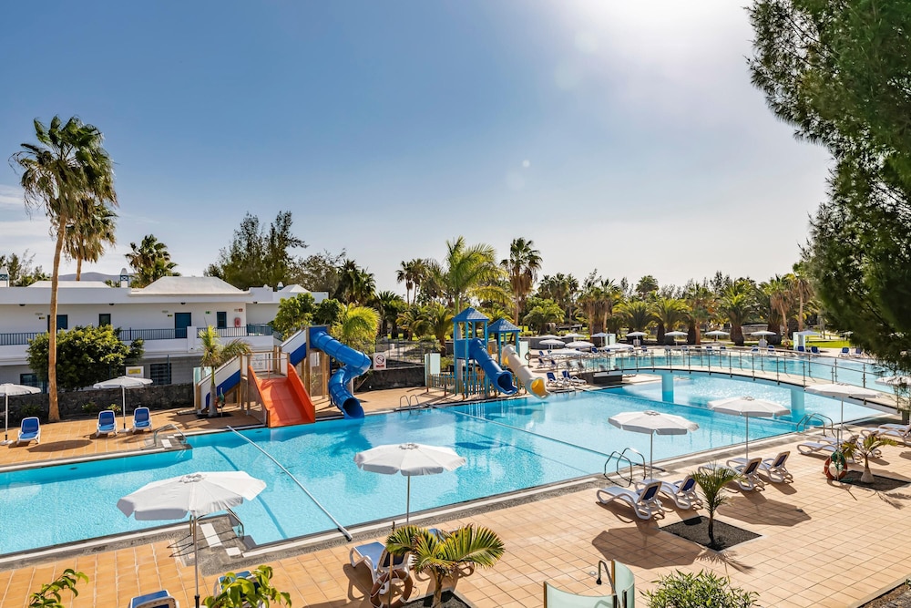 THB Tropical Island — 4-Star Luxury Hotel in Playa Blanca, Spain