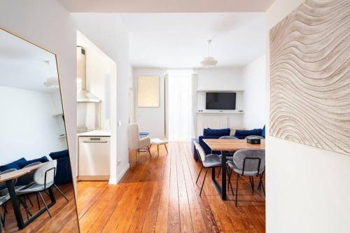 Welkhom Bocconi Modern 2 Bdr — 4-Star Luxury Hotel in Milan, Italy
