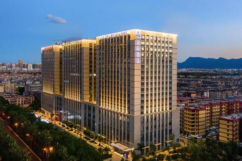 Atour Hotel Kunming West Renmin Road Daguan — 4-Star Luxury Hotel in Kunming, People's Republic of China