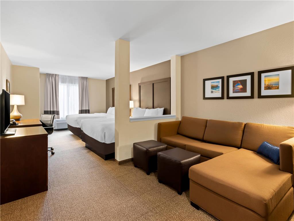 Comfort Inn & Suites Munising Lakefront - photo 44