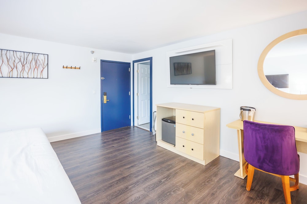 Hotel Callista - photo 27