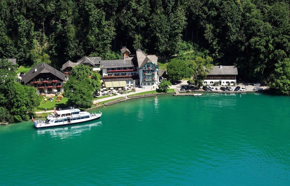 Gasthof Hotel Fürberg in Sankt Gilgen, Austria