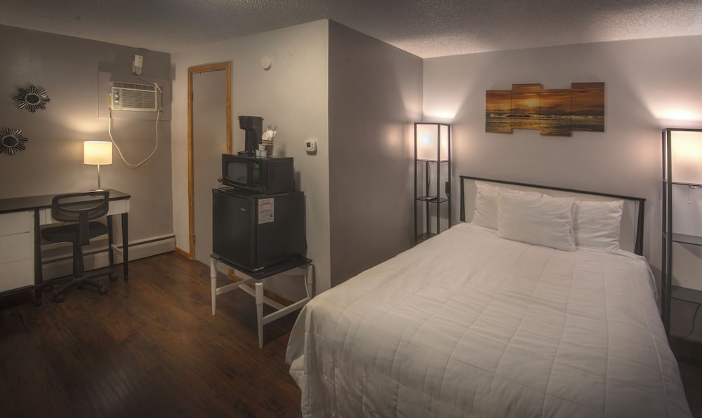 Spirit Lake Resort Motel - photo 20