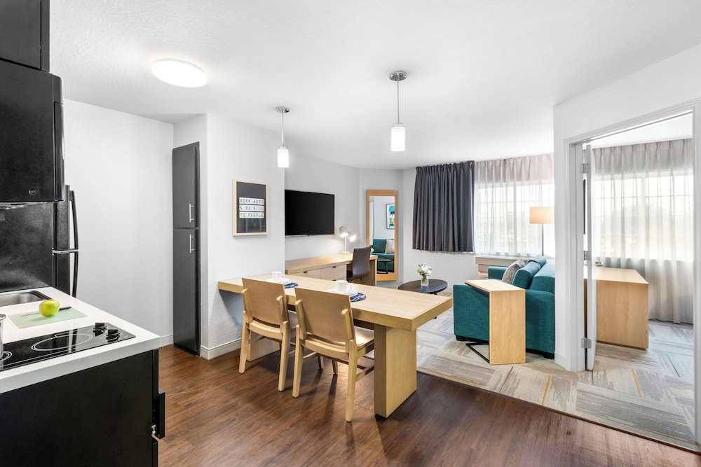 Sonesta Simply Suites Austin South - photo 24