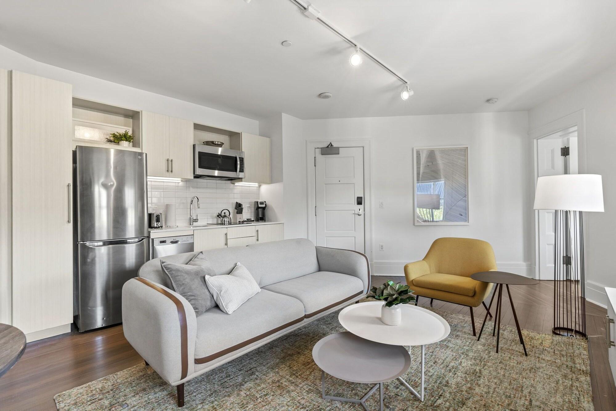 Placemakr Dupont Circle - photo 13