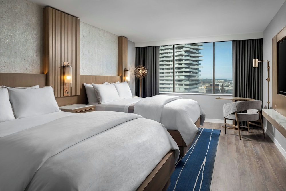 Hotel image of The Westin Harbour Castle Toronto