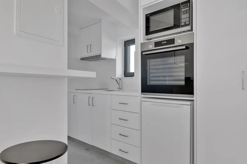 Phaedrus Living: Alkminis Seaview Suites Litore