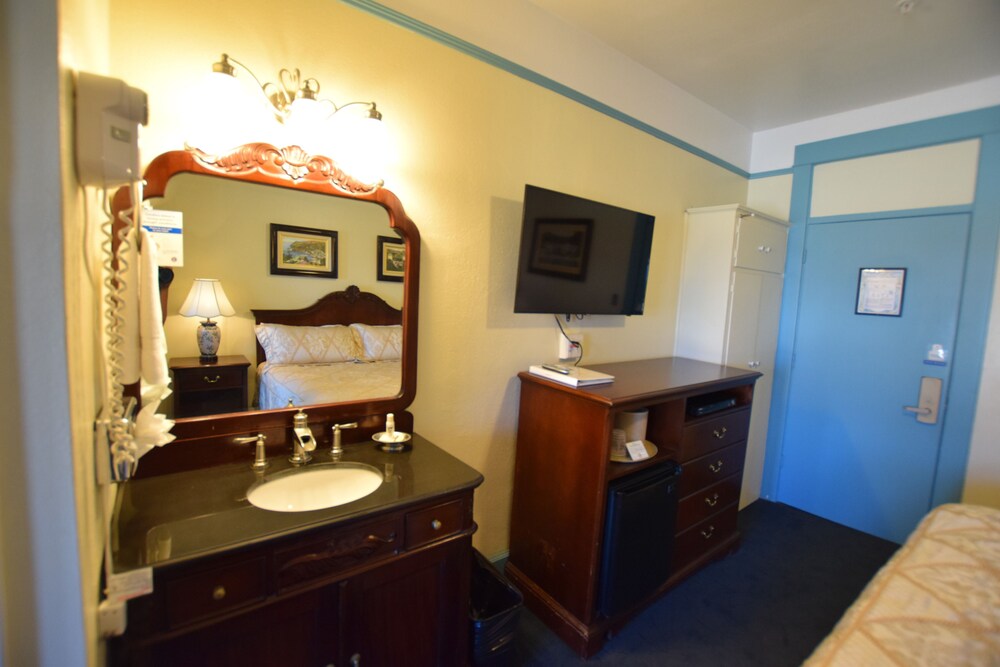 Studio 9 Hotel Catalina - photo 38
