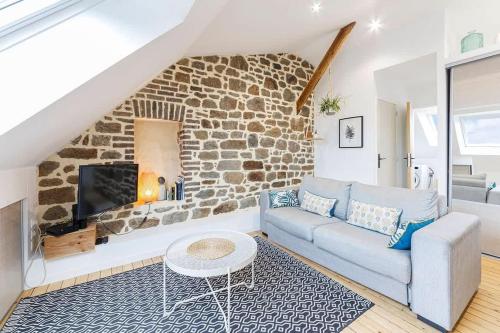 Cocon Malouin Charmant T2 Vue Intra Muros Et Port in Saint-Malo, France