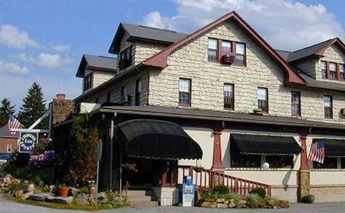 Ligonier Country Inn - photo 2
