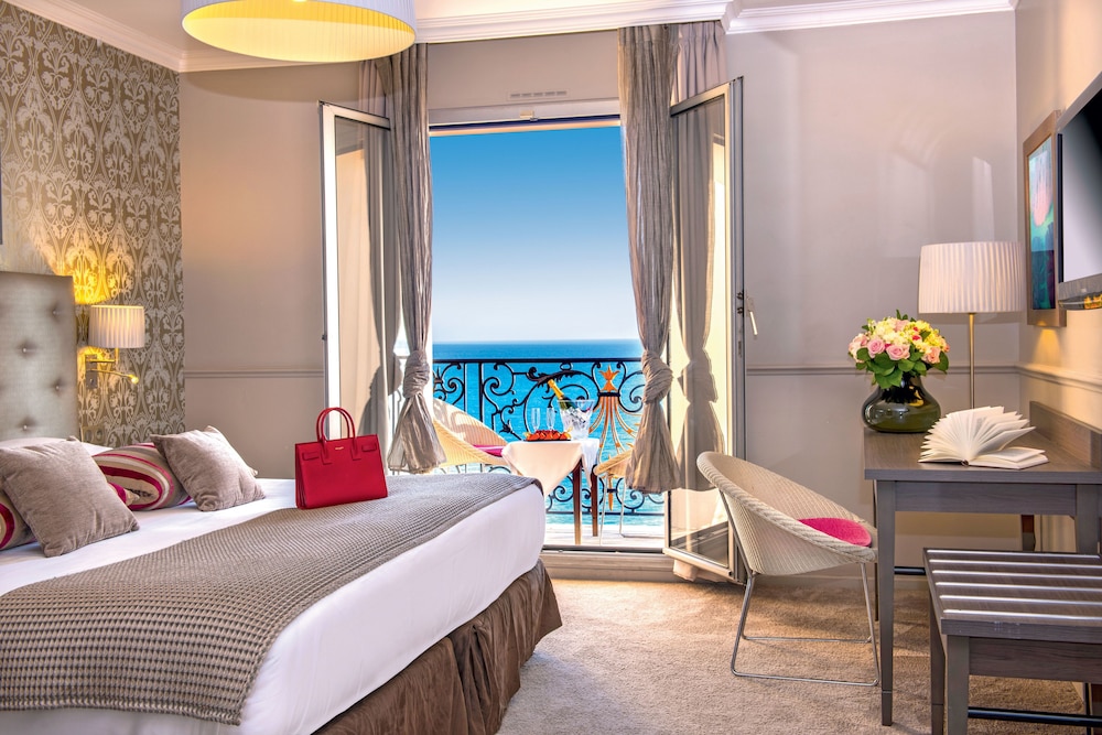 Hotel Le Royal Promenade Des Anglais