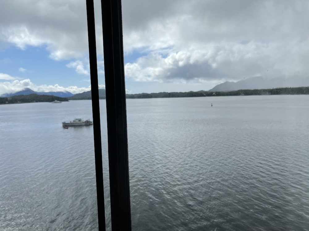 Super 8 by Wyndham Ketchikan - photo 10