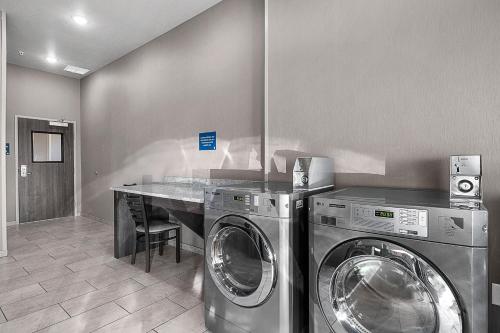 Riverstone Suites Chippewa Falls - photo 33