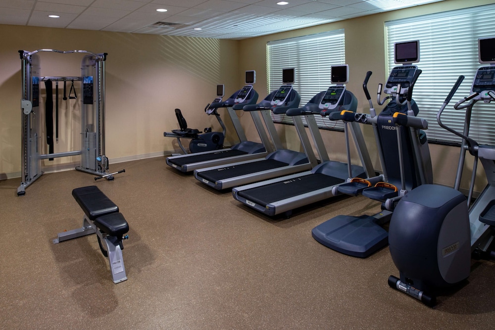 Hilton Garden Inn Denton - photo 26