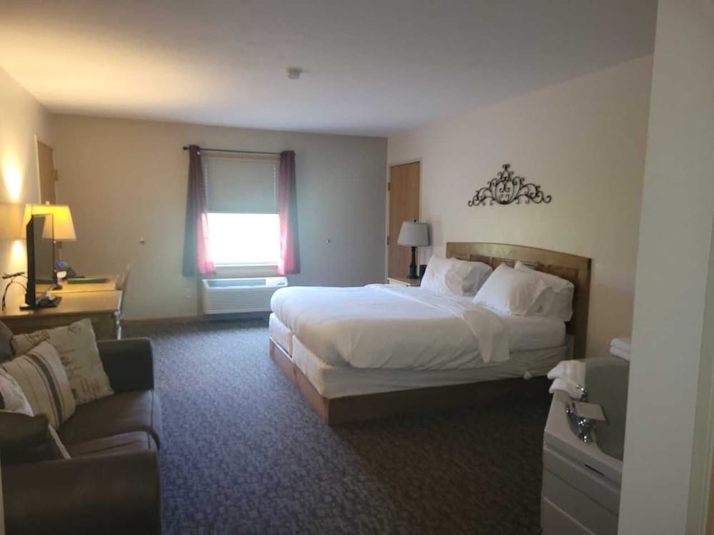 Brook Pointe Inn - photo 17