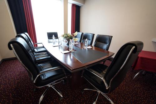 Avenue Park Hotel — hotel in Kurgan