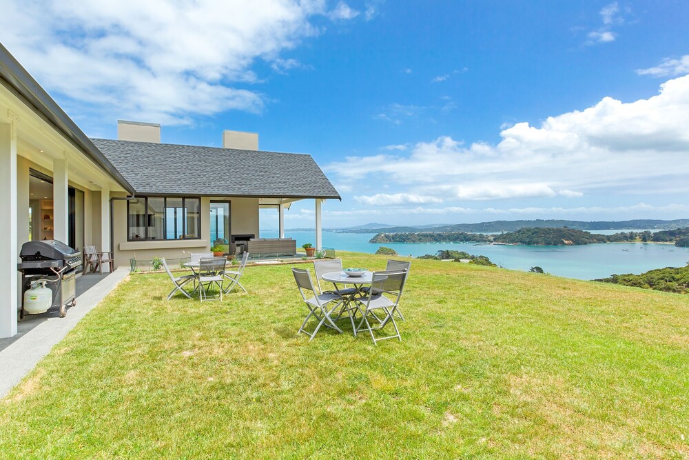 Te Whau Point — 4-Star Luxury Hotel in Auckland, New Zealand