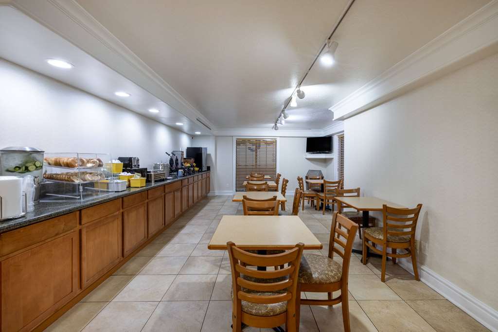 Days Inn by Wyndham Casper - photo 38