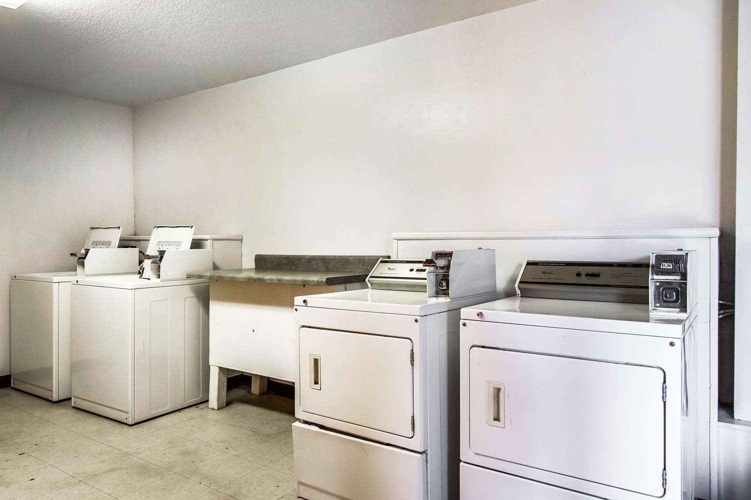 Motel 6 Opelika AL - photo 12