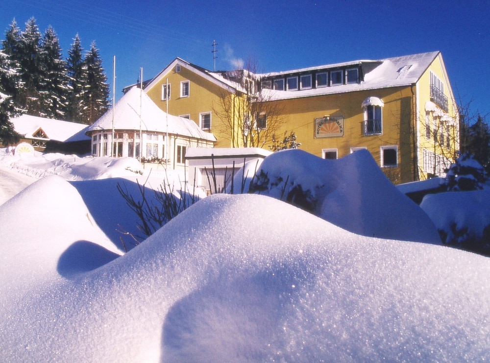 Wagners Hotel Schönblick — Fichtelberg — photo 2