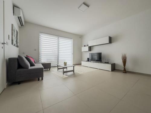 Penthouse in Birzebbuga 3 Bedroom — 4-Star Luxury Hotel in Birzebbuga, Malta