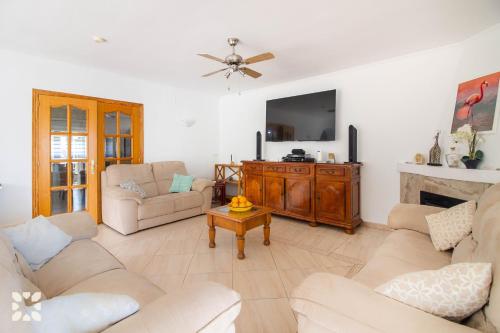 Villa Airlie by Abahana Villas — 4-Star Luxury Hotel in Calp, Spain