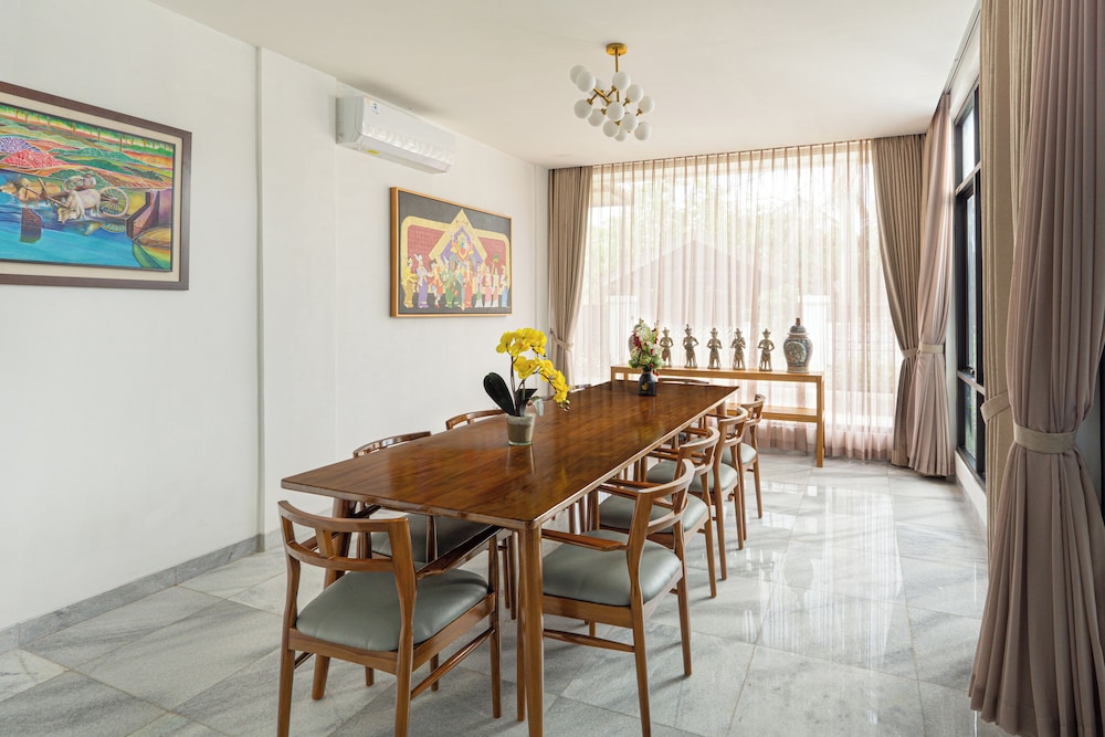 Svarnabumi Hotel — Bekasi — photo 3
