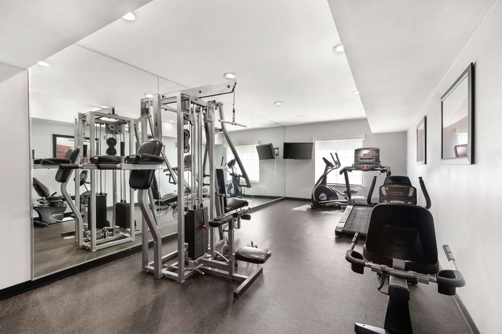 Best Western Carthage Inn & Suites - photo 9