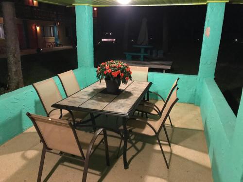 South Beach Inn - photo 19