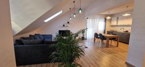 White Flat SkyView Duplex — 4-Star Luxury Hotel in Bucharest, Romania